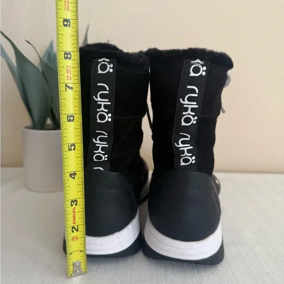 Ryka All Access Black Leather/Textile Winter Boots with White Soles - Picture 8 of 11